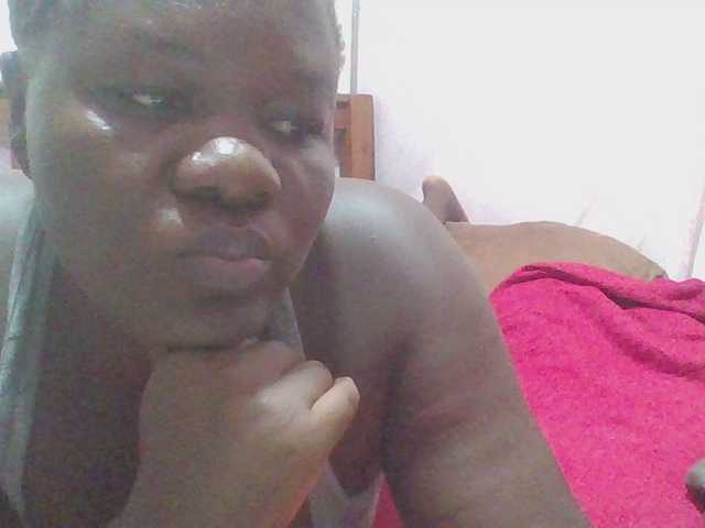 prettybree88 live cam on BongaCams