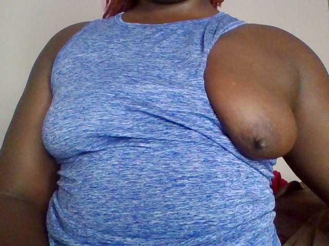 prettybree88 live cam on BongaCams