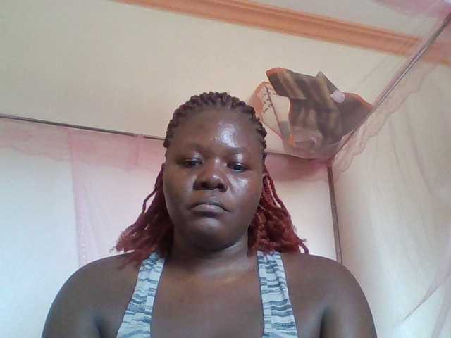 prettybree88 live cam on BongaCams