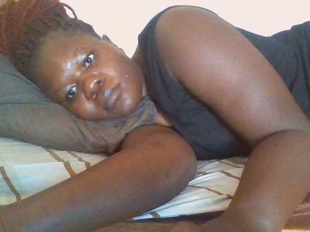 prettybree88 live cam on BongaCams