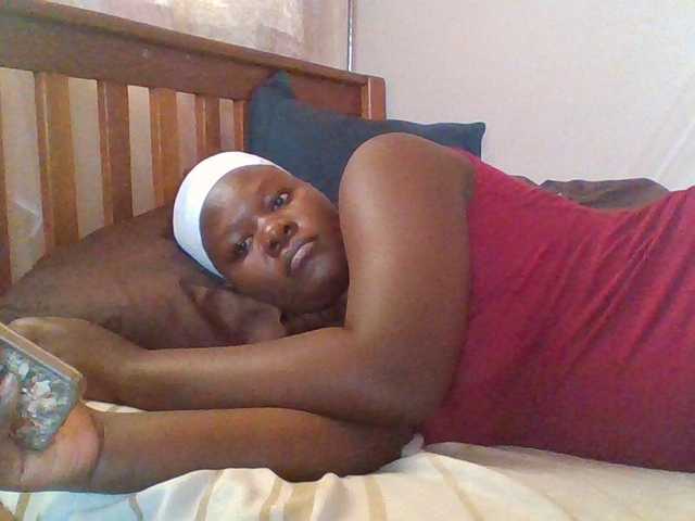 prettybree88 live cam on BongaCams
