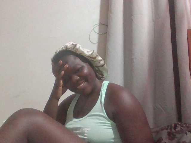 prettybree88 live cam on BongaCams