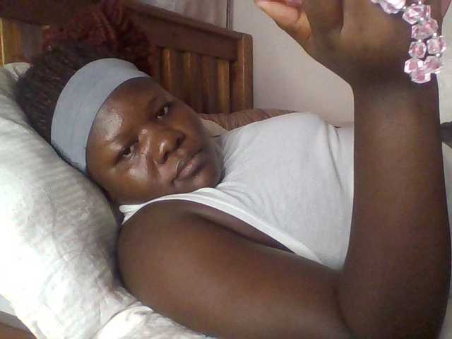 prettybree88 live cam on BongaCams