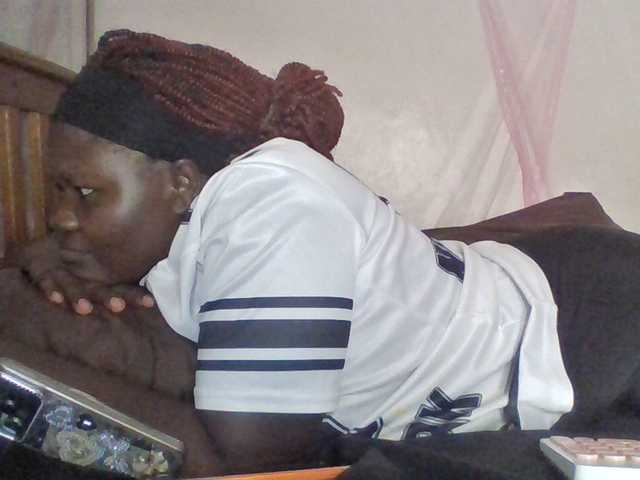 prettybree88 live cam on BongaCams