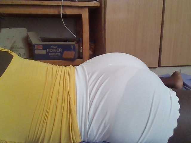 prettybree88 live cam on BongaCams