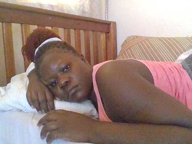 prettybree88 live cam on BongaCams