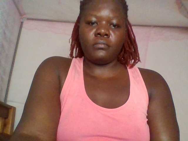 prettybree88 live cam on BongaCams