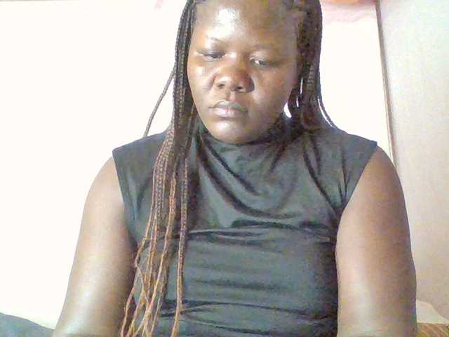 prettybree88 live cam on BongaCams