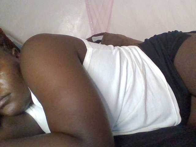 prettybree88 live cam on BongaCams