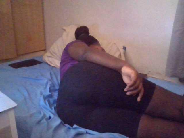 prettybree88 live cam on BongaCams
