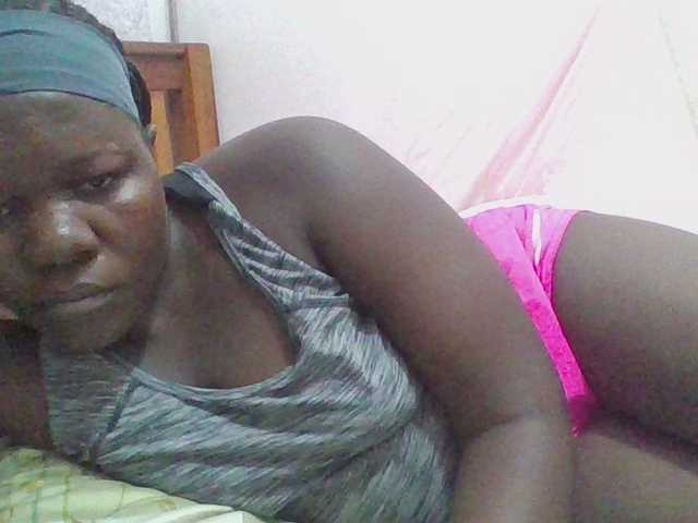 prettybree88 live cam preview