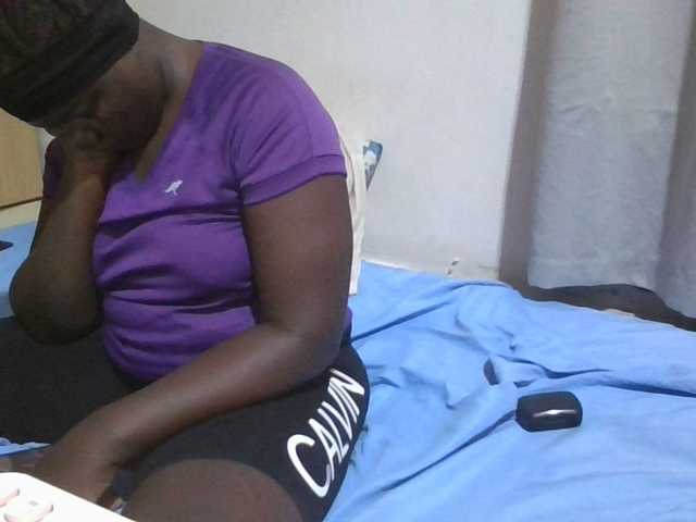 prettybree88 live cam on BongaCams