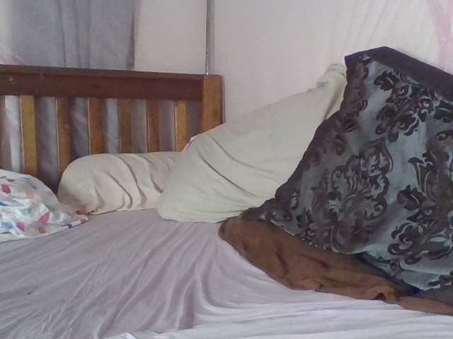 prettybree88 live cam on BongaCams