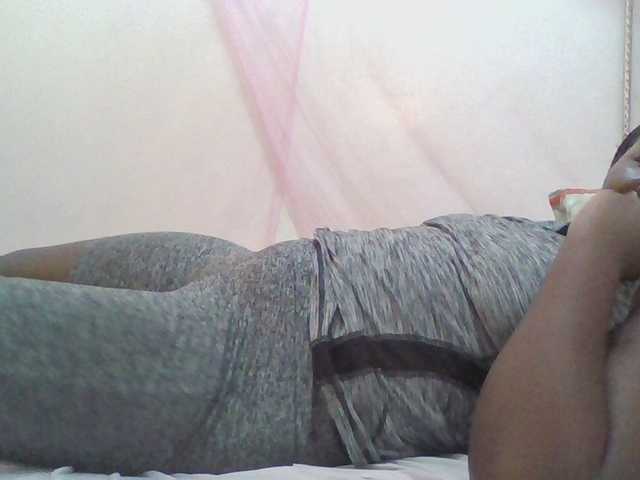 prettybree88 live cam on BongaCams