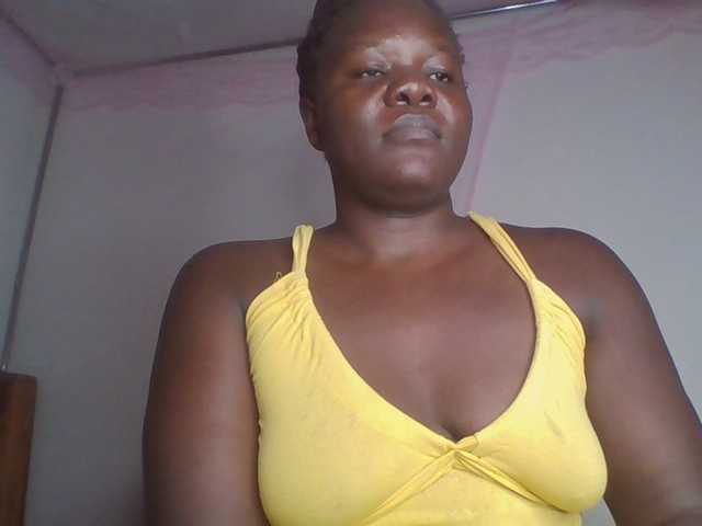 prettybree88, en directo ahora en BongaCams