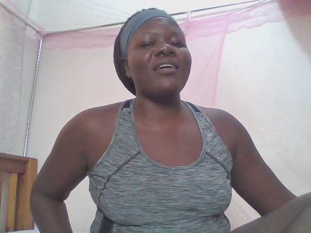 prettybree88 live cam on BongaCams