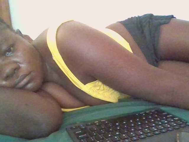 prettybree88 live cam preview