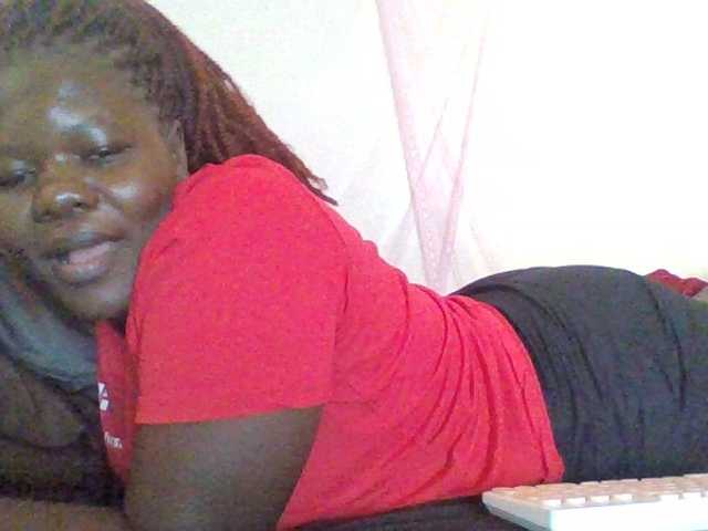 prettybree88 live cam on BongaCams