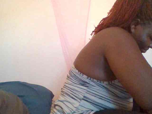 prettybree88 webcam