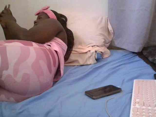 prettybree88 webcam