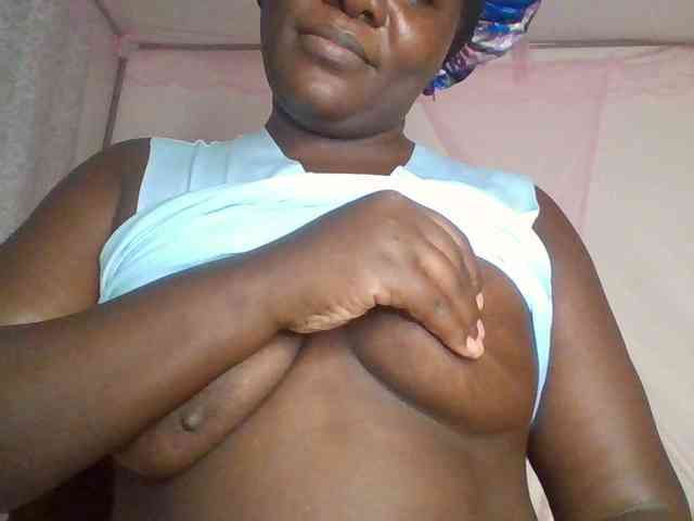 prettybree88 webcam