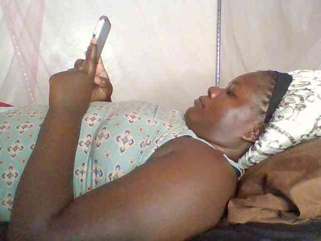prettybree88 webcam