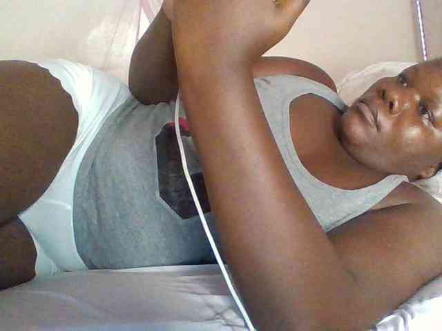 prettybree88 webcam