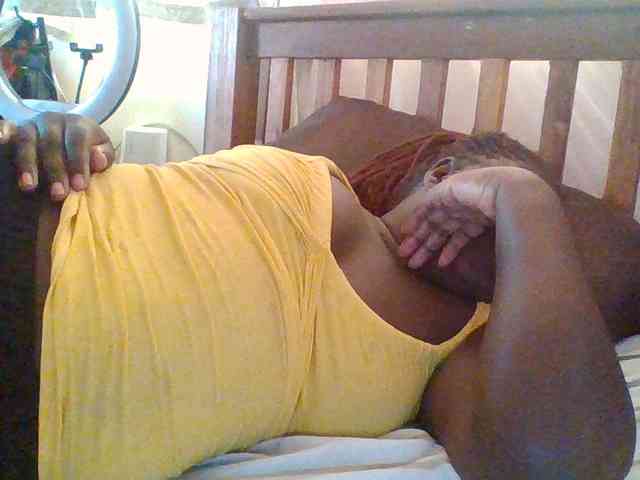 prettybree88 webcam