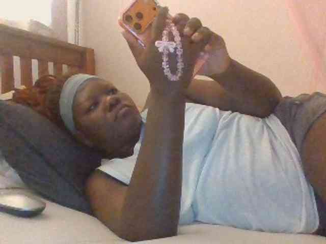 prettybree88 webcam