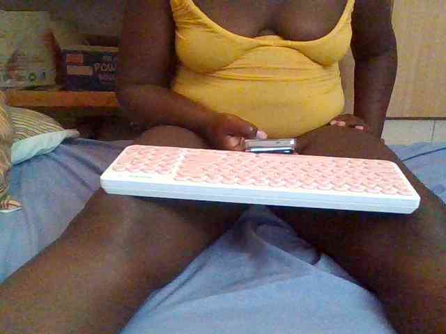prettybree88 webcam