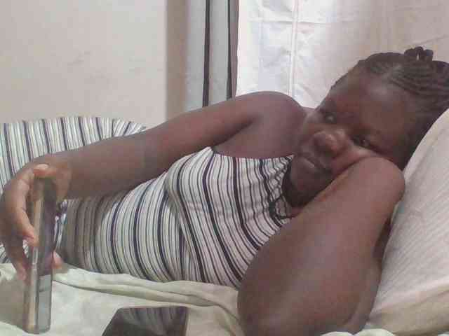 Вебкам-шоу prettybree88