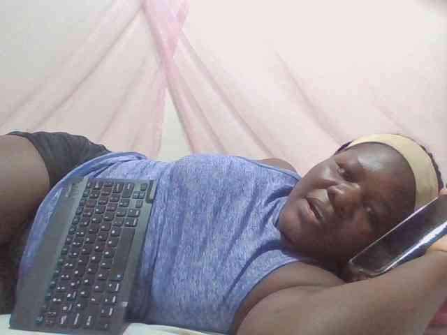 prettybree88 webcam