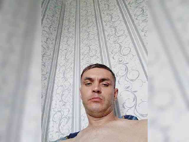 ivan140688 Live Webcam on BongaCams