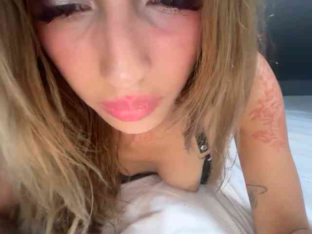 prettybadgal
