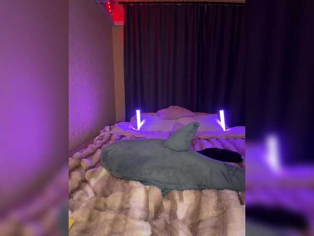 MikkiSweetie live cam on BongaCams