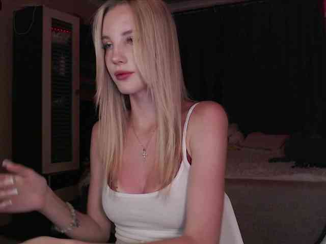 MikkiSweetie Sex Cam Show