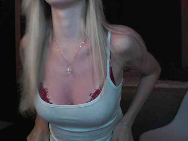MikkiSweetie Sex Cam Show