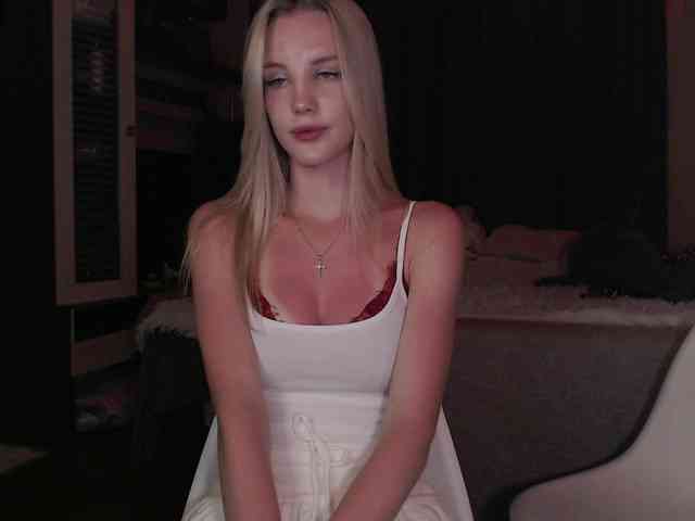 MikkiSweetie Sex Cam Show