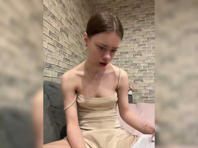 18YoungPussy18 live cam on BongaCams