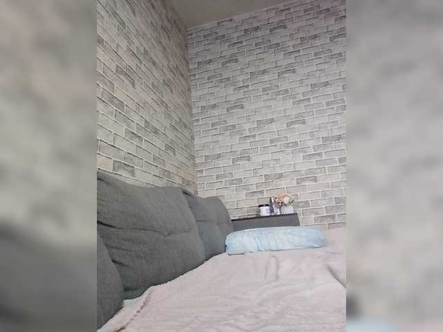18YoungPussy18 live cam on BongaCams