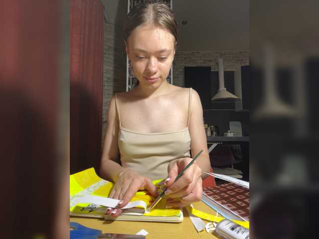 18YoungPussy18 live cam on BongaCams