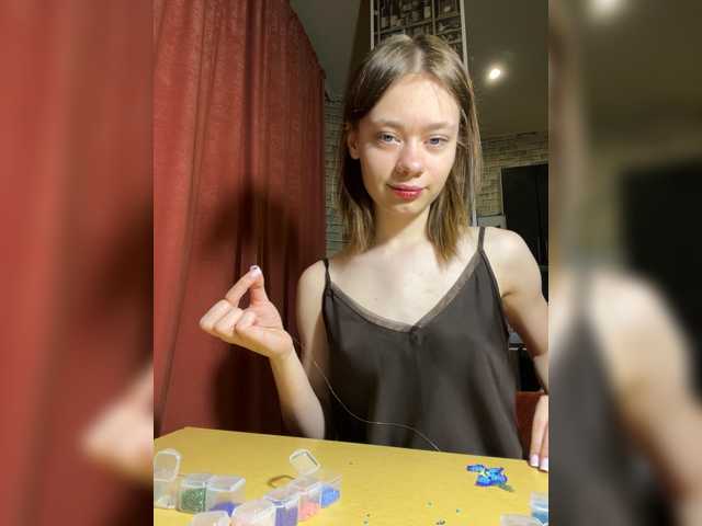 18YoungPussy18 live cam on BongaCams