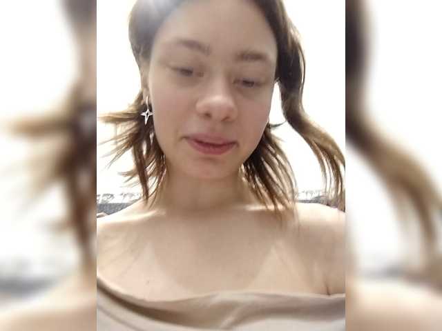 18YoungPussy18 live cam on BongaCams