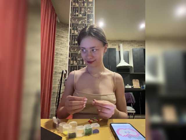 18YoungPussy18 live cam on BongaCams