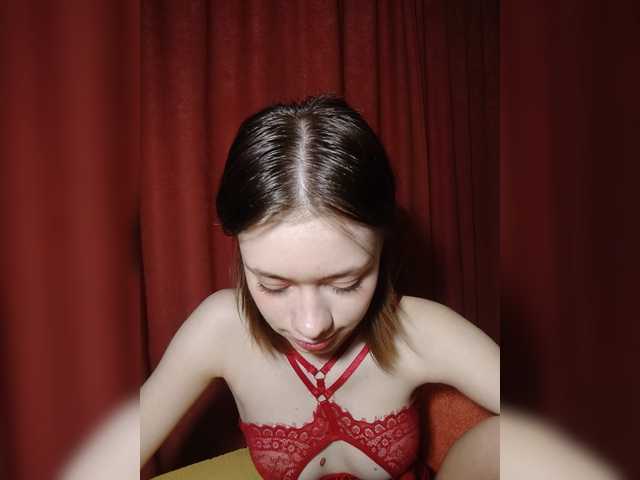 18YoungPussy18 live cam on BongaCams