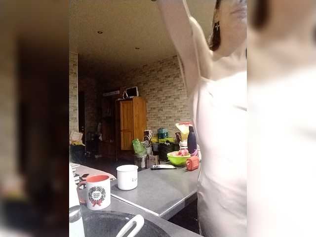 18YoungPussy18 live cam on BongaCams