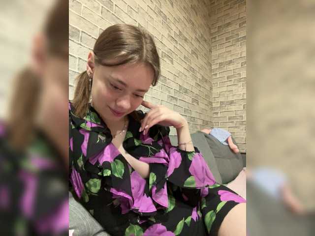 18YoungPussy18 live cam on BongaCams