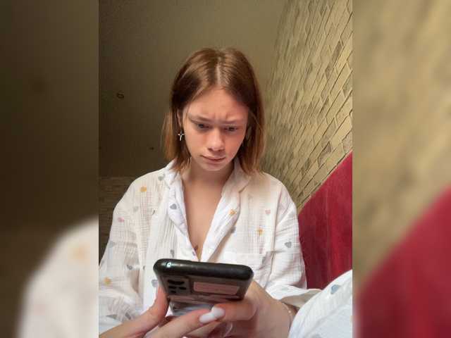 18YoungPussy18 live cam on BongaCams
