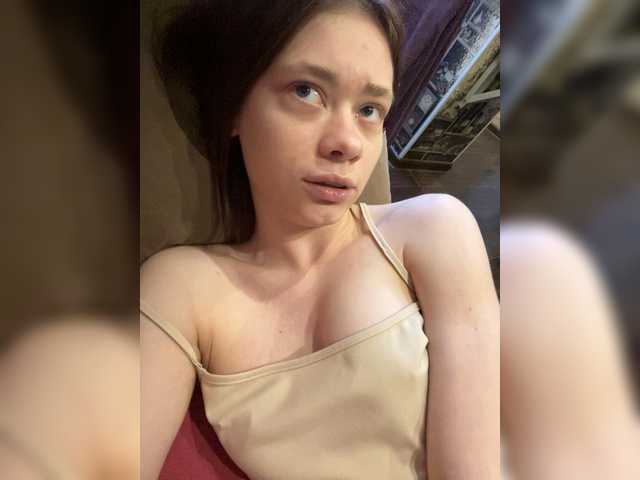 18YoungPussy18 live cam on BongaCams