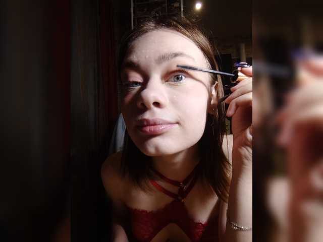 18YoungPussy18 live cam on BongaCams